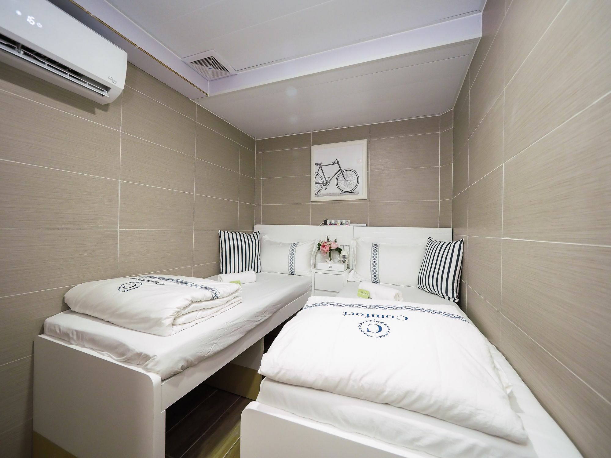 Hk International Hostel Tsim Sha Tsui  Bagian luar foto